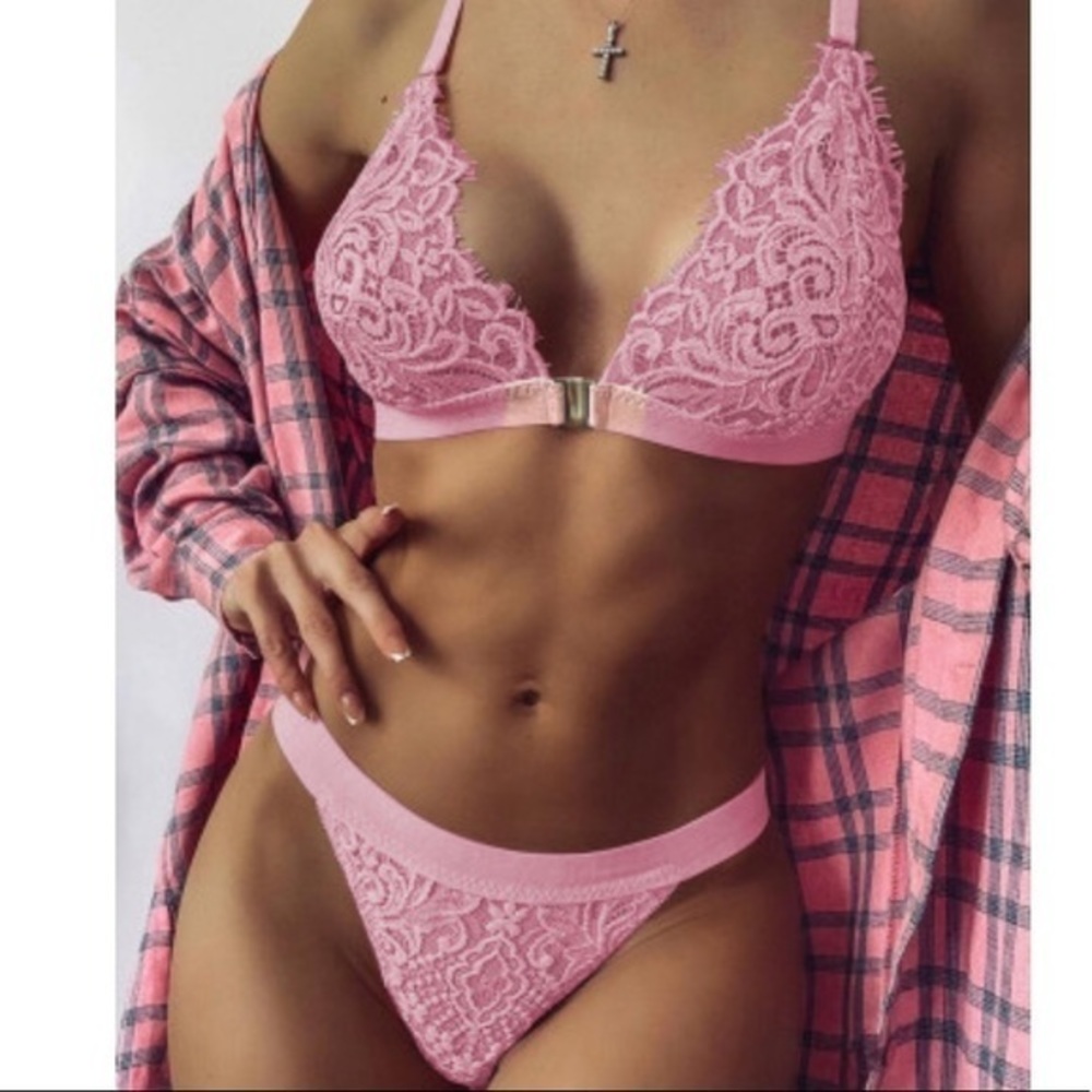 RESTOCKED! Rose pink sheer lace bra and thong front close New